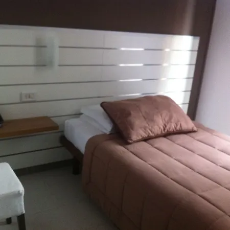 Hotell Bert 3*