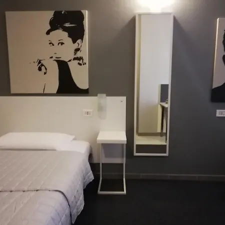 Hotell Bert Sesto San Giovanni