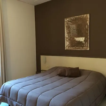 Bert Hotel